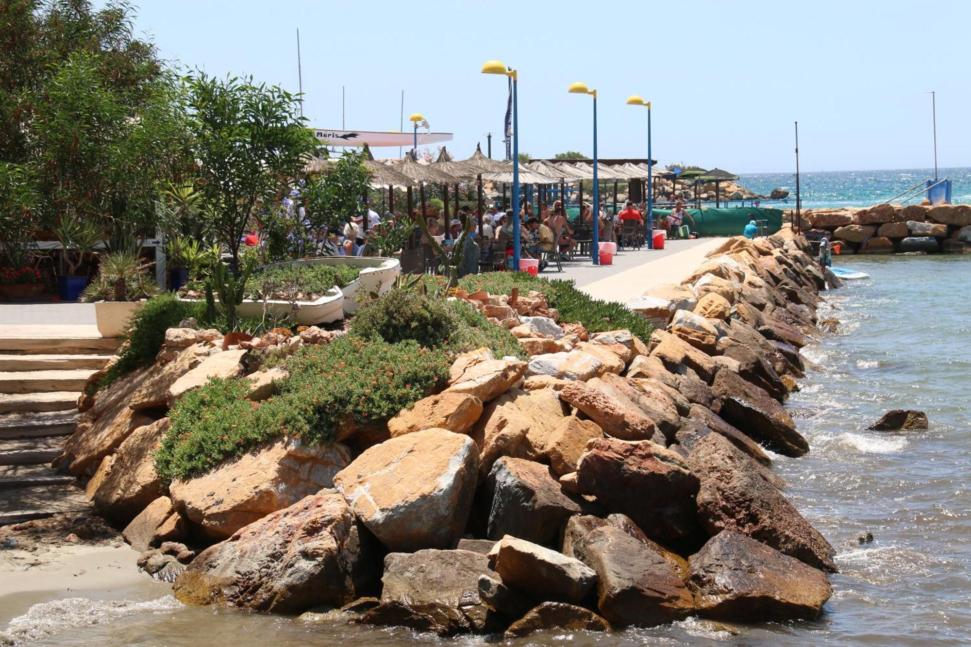 Luxusni Ve Spanelsku, Cabo Roig