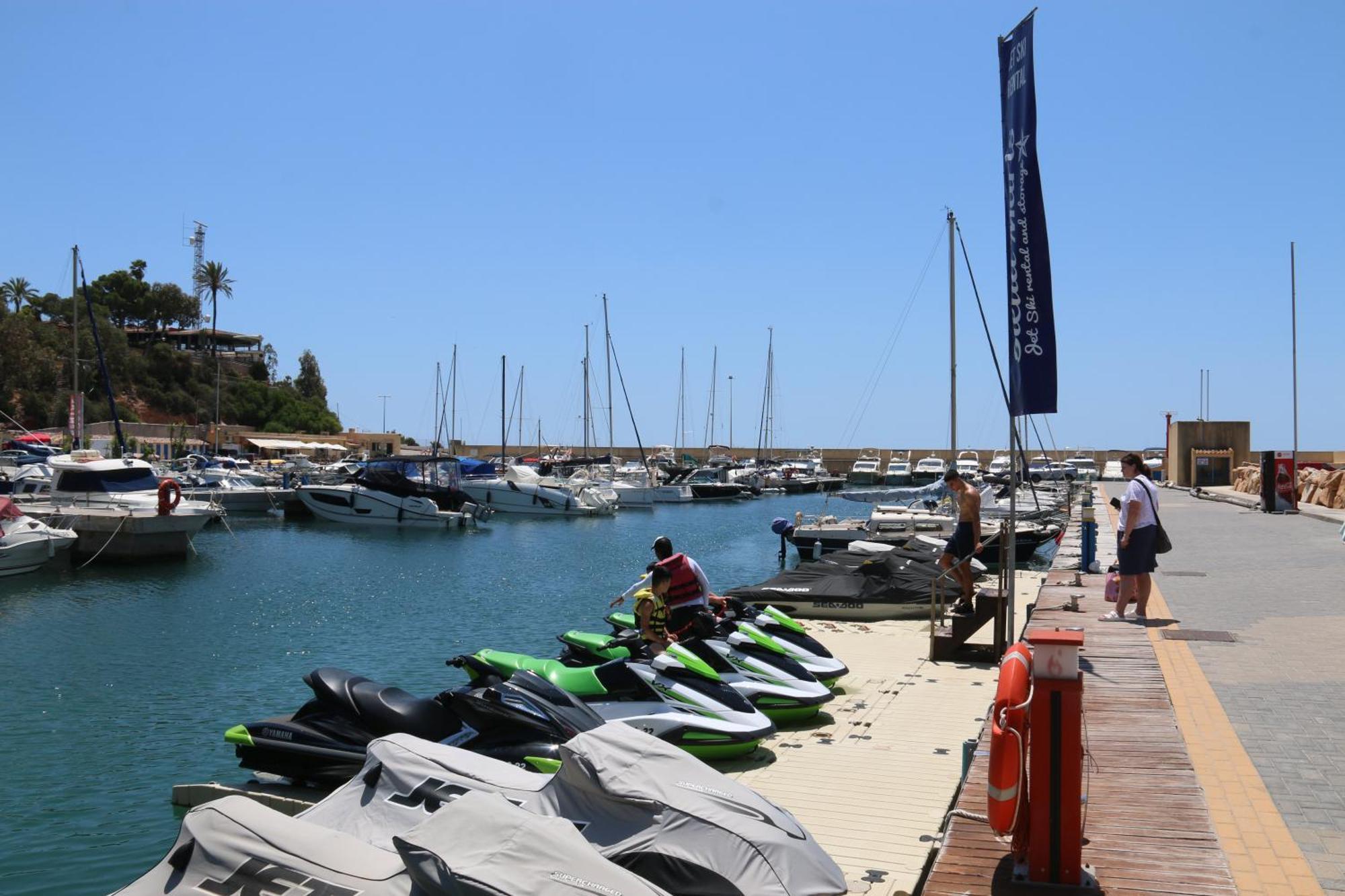 Luxusni Ve Spanelsku, Cabo Roig *